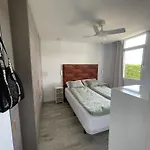 Daire Apartamerica 471, Gartenwohnung, Pool, 150 M Zum Strand, Americas
